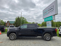 2022 GMC Sierra 1500 Limited AT4 Crew Cab 4WD with the 3.0L Duramax Diesel and only 83,000kms. Clean... (image 7)