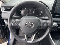 PRIX ET QUALITÉ IMBATTABLE venez découvrir notre TOYOTA RAV4 2022 XLE AWD BAS KM ECRAN TOIT OUVR SIE... (image 6)