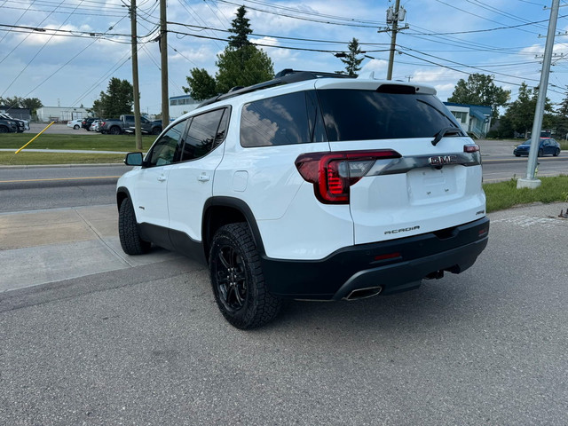 2022 GMC Acadia AT4 3.6L 4WD in Cars & Trucks in Calgary - Image 2