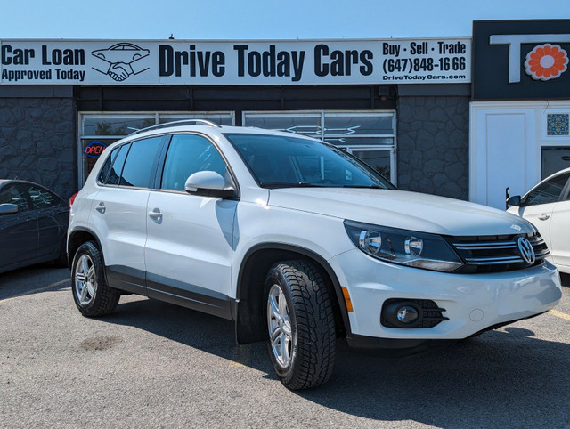 2014 Volkswagen Tiguan One owner dans Autos et camions  à Ville de Toronto - Image 2