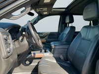 Looking for a powerful and feature-packed pickup truck? Look no further than this 2021 Chevrolet Sil... (image 9)