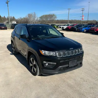 JUST REDUCED!!! LOCAL TRADE IN!!! NICE SHAPE!!! 4 CYLINDER 4WD!!! 2017 Jeep Compass N 4WD, Clean wit...