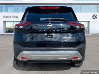 This Nissan Rogue boasts a Intercooled Turbo Regular Unleaded I-3 1.5 L/91 engine powering this Vari... (image 3)