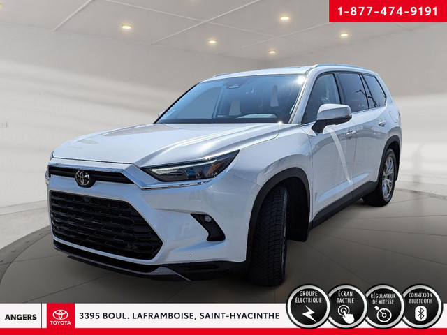 2024 Toyota Grand Highlander in Cars & Trucks in Saint-Hyacinthe