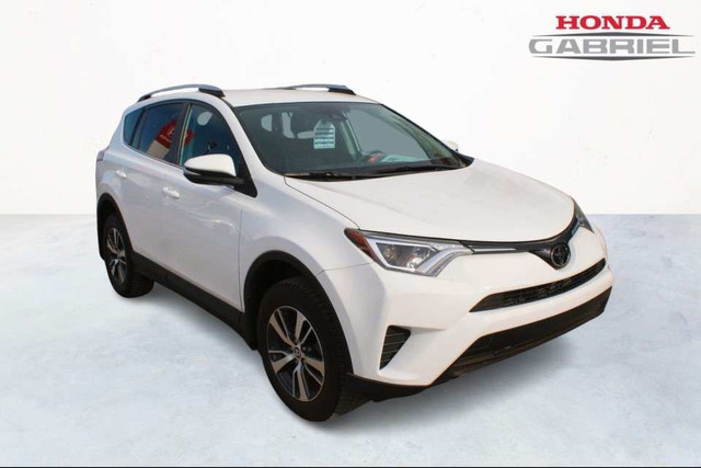 2018 Toyota RAV4 LE AWD JAMAIS ACCIDE in Cars & Trucks in City of Montréal - Image 2