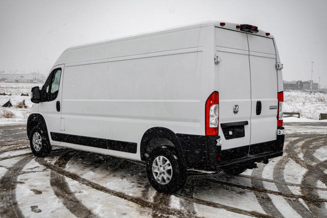 2025 Ram ProMaster Cargo Van SLT 2500 in Cars & Trucks in Strathcona County - Image 3