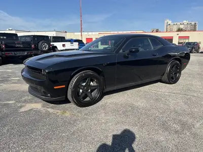 Dodge**Challenger**SXT**3.6L**V6**Blacktop Package**7.0 Touchscreen**Back Up Camera**Apple Car Play*...