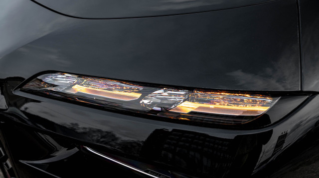 2024 BMW 7 Series 750E PLUG IN HYBRID| REAR ENTERTAINMENT PKG |  in Cars & Trucks in City of Toronto - Image 3