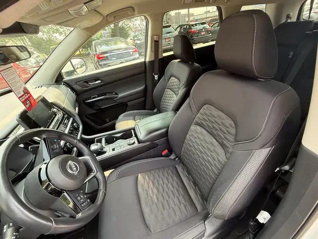 2022 Nissan Pathfinder S in Cars & Trucks in Oshawa / Durham Region - Image 25