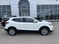 Thanks for checking out our Mountain View Dodge inventory! 2021 Nissan Qashqai S AWD Ready for Any R... (image 1)