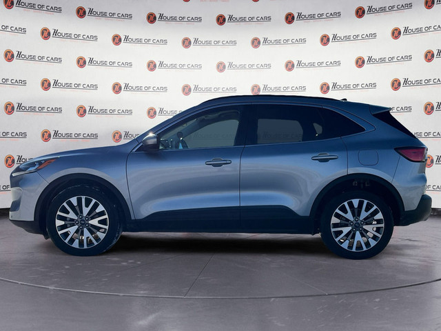 2022 Ford Escape Titanium AWD in Cars & Trucks in Calgary - Image 2