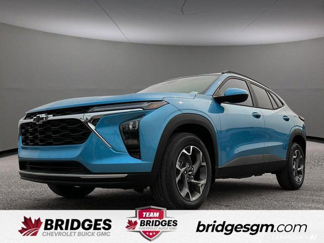 2025 Chevrolet Trax LT | Apple Carplay | Heated Seats in Cars & Trucks in Saskatoon