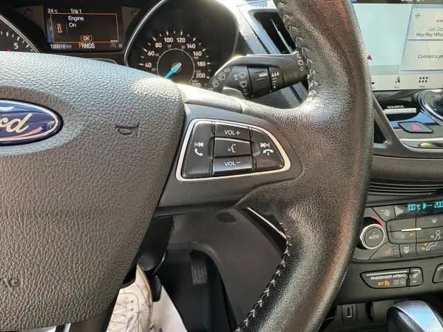 2017 Ford Escape TITANIUM! DEALER SERVICED! SUNROOF, HEATED SEAT in Cars & Trucks in Ottawa - Image 25