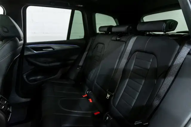 2021 BMW X3 xDrive30i | M Sport | M Sport | Feux de brouillard in Cars & Trucks in City of Montréal - Image 18