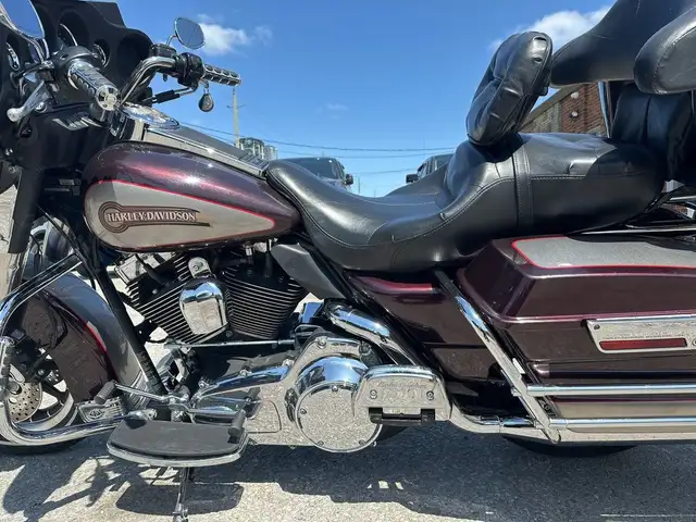 2007 Harley-Davidson Electra Glide Classic ~ ELECTRA GLIDE CLASS in Sport Touring in City of Toronto - Image 18