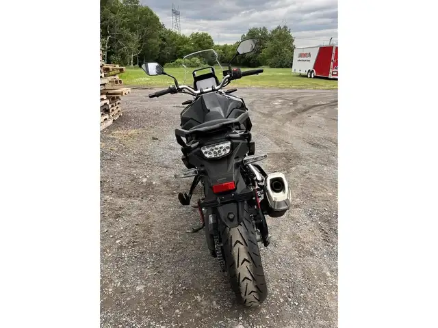 2024 Suzuki V-STROM 800 in Dirt Bikes & Motocross in Granby - Image 4