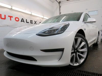 Tesla Model 3 Long Range CUIR BLANC MAGS 19 NAVI CAMERA 2019