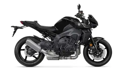 Moteur de 998 cm3 plus puissant, conforme à la norme EU5 Nouveau style compact et fonctionnel Ergono...