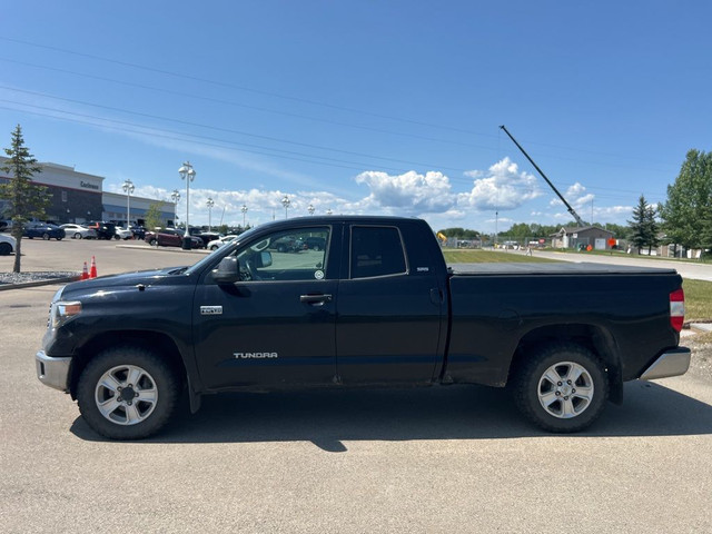 2018 Toyota Tundra SR5 Double Cab in Cars & Trucks in Calgary - Image 2