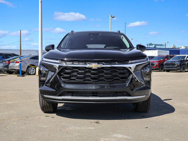 2025 Chevrolet Trax LT in Cars & Trucks in Edmonton - Image 3