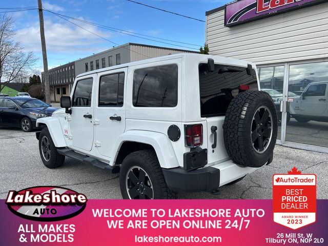 2012 Jeep Wrangler Unlimited Sahara Altitude in Cars & Trucks in Leamington - Image 2