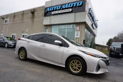 SAFETY INCLUDED LOCAL ONTARIO CAR 2ND SET WINTER ON ALLOYS Very Nice Clean Toyota Prius Hybrid PLUG-...