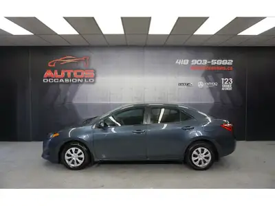 TOYOTA COROLLA CE 2018 BERLINE ÉDITION CE 4 CYLINDRES 1.8 LITRES ** JAMAIS ACCIDENTÉ ** TOUJOURS TRA...