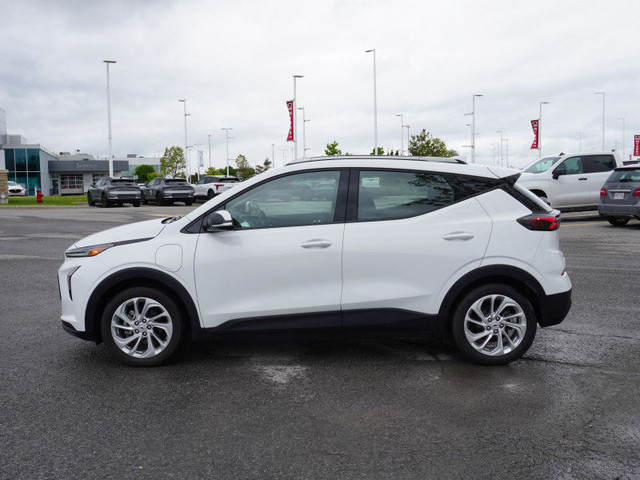 2023 Chevrolet Bolt EUV LT - Fast Charging - Apple CarPlay in Cars & Trucks in Ottawa - Image 2