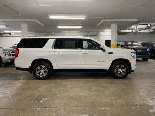 2022 GMC Yukon XL SLE 4WD 8 PASSENGER! in Cars & Trucks in Calgary - Image 4