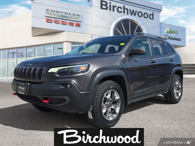 2019 Jeep Cherokee Trailhawk in Cars & Trucks in Winnipeg