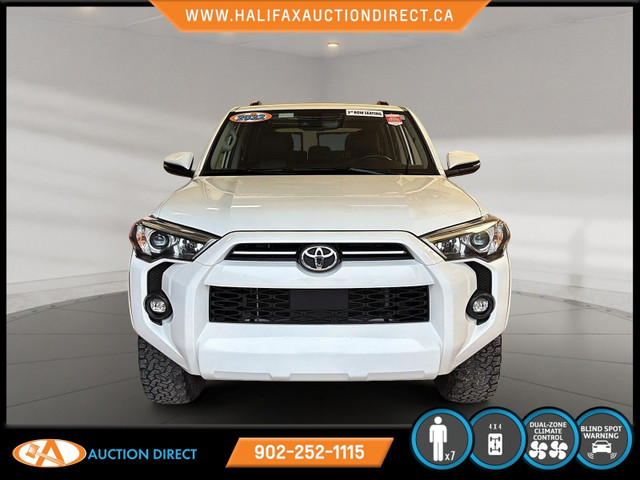 2022 Toyota 4Runner LEATHER! SUNROOF! 3 ROWS! FINANCE NOW! in Cars & Trucks in Bedford - Image 2