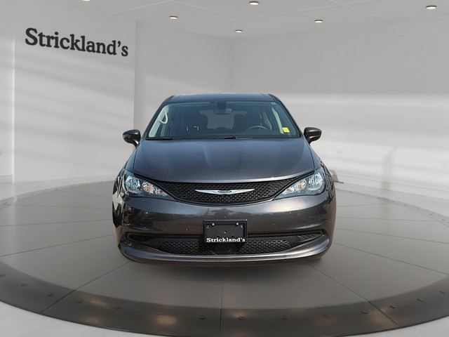2022 CHRYSLER GRAND CARAVAN SXT in Cars & Trucks in Stratford - Image 3