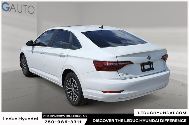 2021 Volkswagen Jetta Highline Sunroof, 17-inch "Viper" alloy wh in Cars & Trucks in Edmonton - Image 4