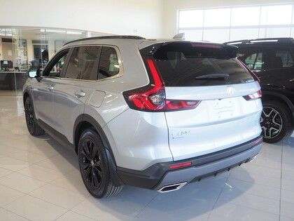 2025 Honda CR-V Hybrid Touring AWD in Cars & Trucks in Edmonton - Image 3