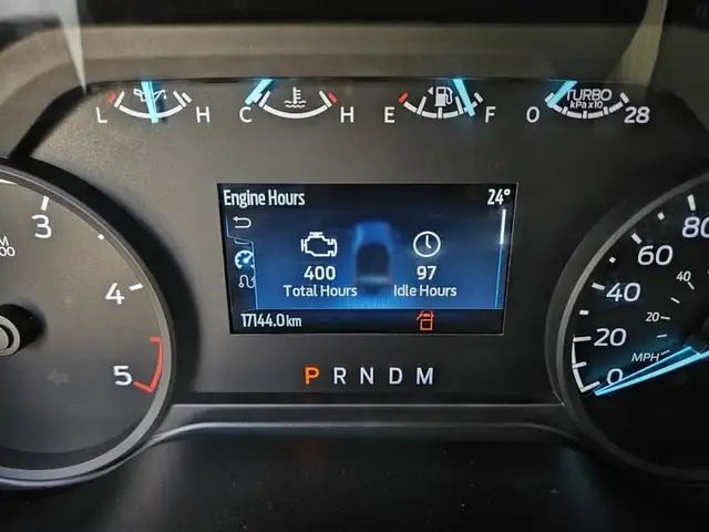 2023 Ford Super Duty F-350 SRW XLT 4WD Crew Cab 8' Box, 6.7L V8  in Cars & Trucks in St. Albert - Image 18