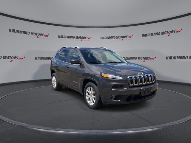 2018 Jeep Cherokee North in Cars & Trucks in Hamilton - Image 2