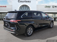 Recent Arrival! 3rd row seats: split-bench, Active Cruise Control, Apple CarPlay/Android Auto, Compa... (image 5)