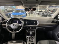 **MONTH-END SPECIAL!** FEATURING : SUNROOF, MULTICOLOUR AMBIENT LIGHTING, REMOTE START, HIGHLY EQUIP... (image 9)