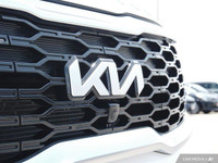 Vehicle Stability Management (VSM) Electronic Stability Control (ESC), Variable Intermittent Wipers,... (image 8)