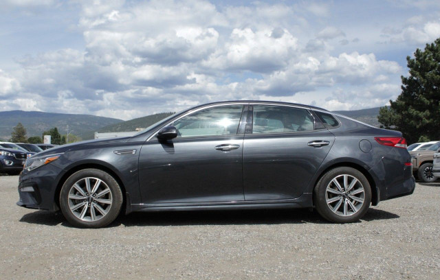 2020 Kia Optima in Cars & Trucks in Penticton - Image 4