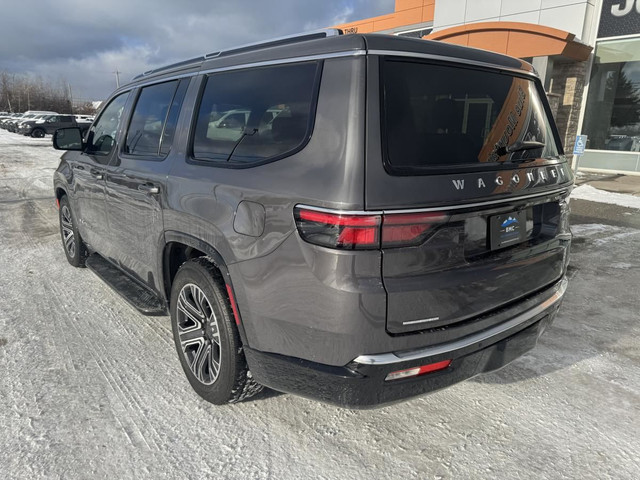 2022 Jeep Wagoneer Series III 4x4 for sale in Cars & Trucks in Barrie - Image 3