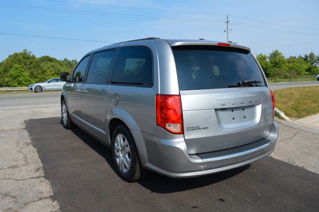 2019 Dodge Grand Caravan SXT 2WD in Cars & Trucks in Markham / York Region - Image 3