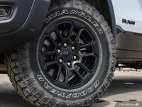 Highlights: Twin Turbo Engine Trailer Brake Package Lane Departure Warning Remote Engine Start Bluet... (image 9)