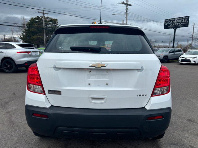 2016 Chevrolet Trax LS / FWD / AMAZING ON FUEL / 1.4L 4CYL ENGIN in Cars & Trucks in Truro - Image 4