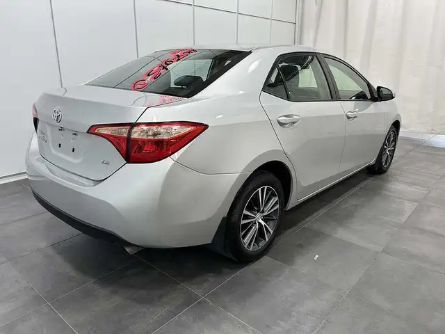 2019 Toyota Corolla LE AMELIORE - TOIT OUVRANT - VOLANT CHAUFFAN in Cars & Trucks in Québec City - Image 12