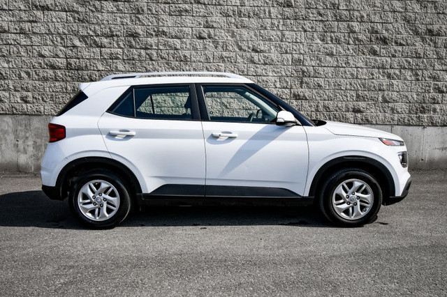 2020 Hyundai Venue Preferred in Cars & Trucks in Cornwall - Image 2