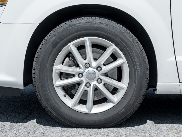 2018 Dodge Grand Caravan CVP/SXT SXT, One Owner, Dealer Maint... in Cars & Trucks in Markham / York Region - Image 4