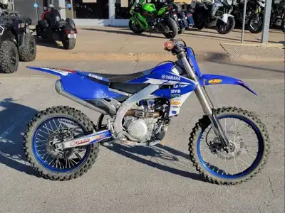 ACHIEVE GREATNESS ON THE YAMAHA YZ 450F. PAYMENTS ONLY $59 BI-WEEKLY OAC!! APPLY TODAY! EXPERIENCE T...