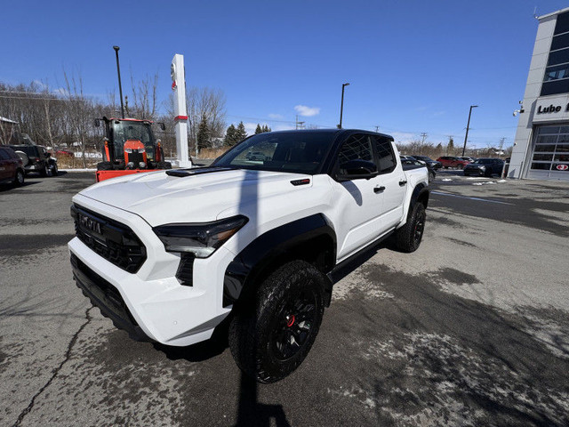 2025 TOYOTA TACOMA TOYOTA TACOMA TRD PRO HYBRIDE 2025 in Cars & Trucks in Laval / North Shore