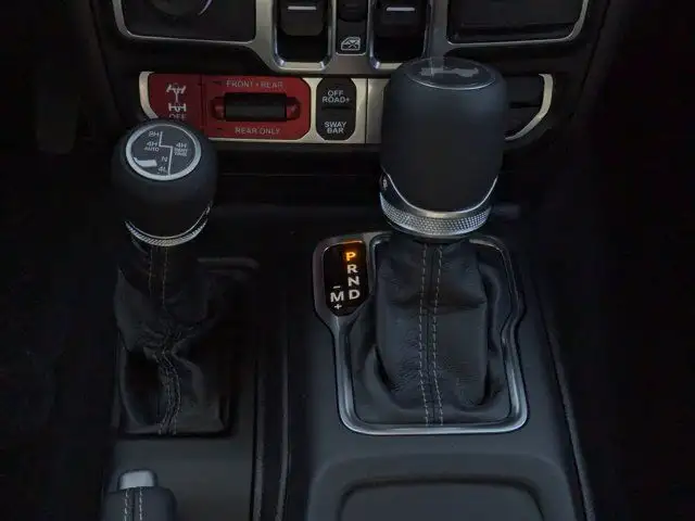 2025 Jeep Wrangler Rubicon X in Cars & Trucks in Calgary - Image 25
